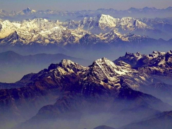 La Stampa Grazie al lockdown l'Himalaya è visibile a 200 chilometri